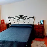 Casa Abruneiras Semesterbostad Noia